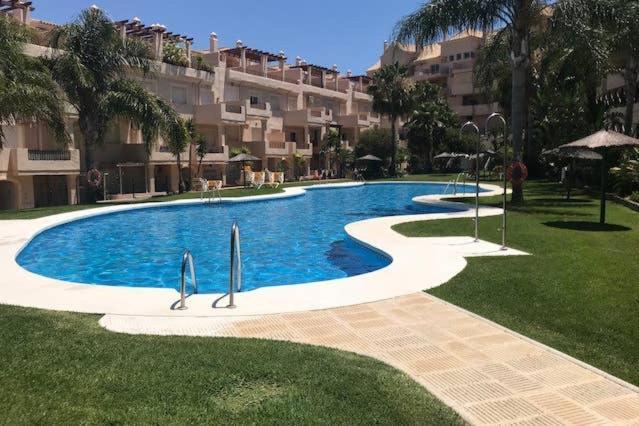 Apartment Duquesa Fairways/Manilva, Spain Exteriör bild